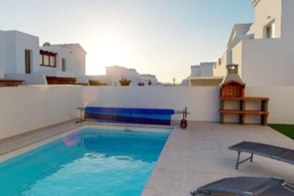 Villa Rosa Playa Blanca Luxury 2 Bed 2 Bath Villa With Private Pool, Patio 外观 照片