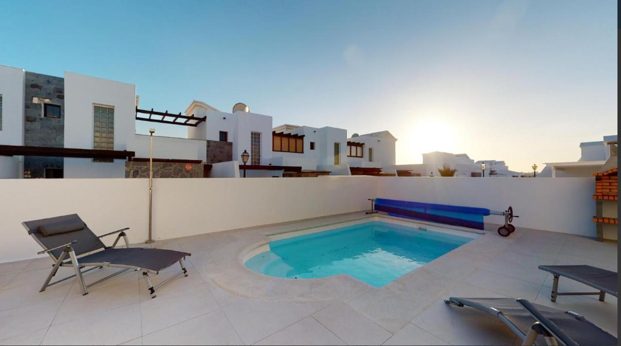 Villa Rosa Playa Blanca Luxury 2 Bed 2 Bath Villa With Private Pool, Patio 外观 照片