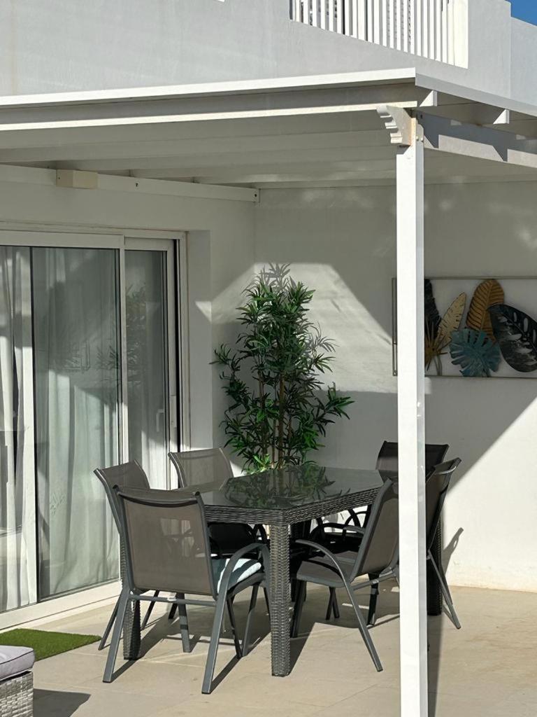 Villa Rosa Playa Blanca Luxury 2 Bed 2 Bath Villa With Private Pool, Patio 外观 照片